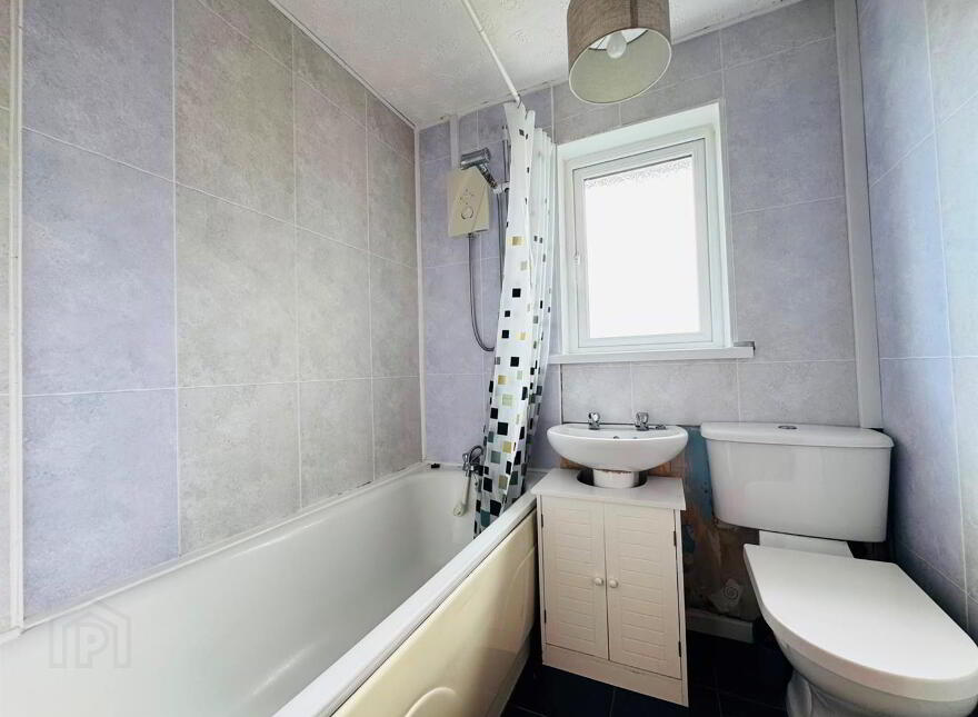 68 Glenbane Avenue, Rathcoole, Newtownabbey, BT37 9JW