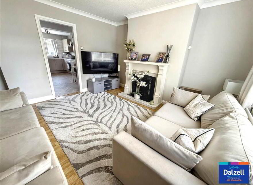 11 Coronation Gardens, Lisburn, BT27 5RG