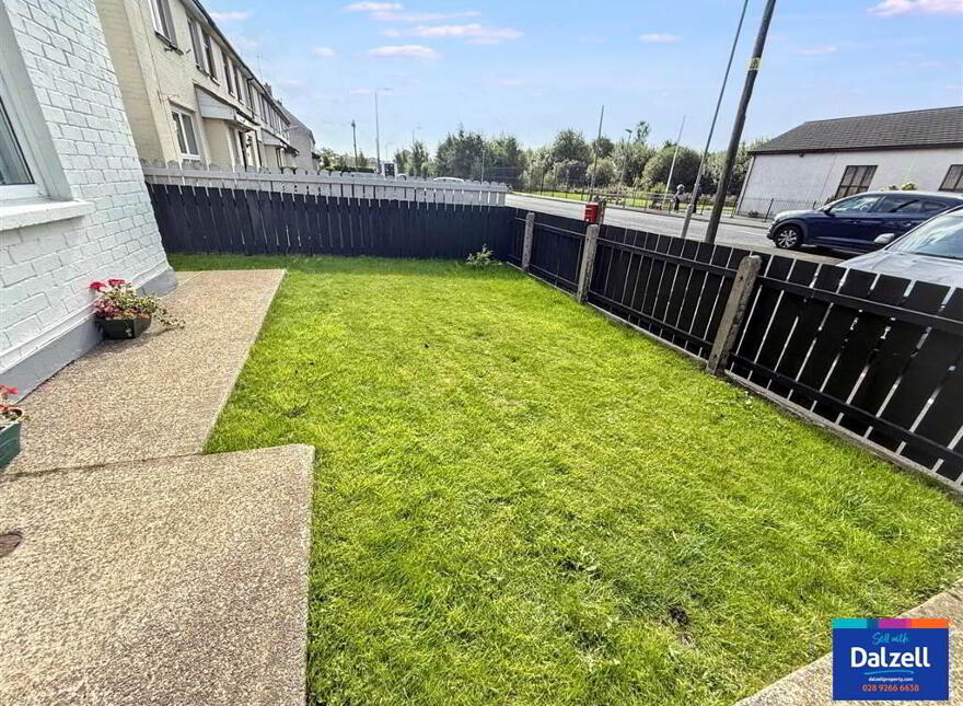 11 Coronation Gardens, Lisburn, BT27 5RG