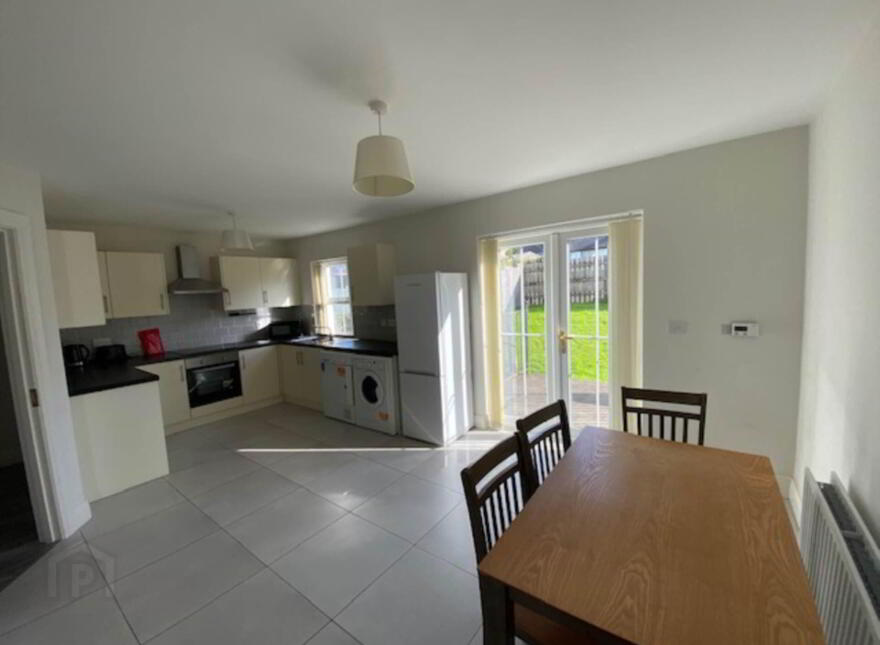 26 Stewarts Court, Lennon Grove, Ramelton, F92RY9Y