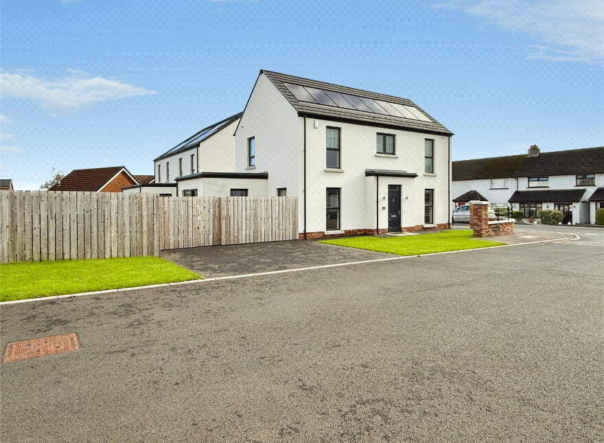 1 Rathview, Randalstown, BT41 3FR