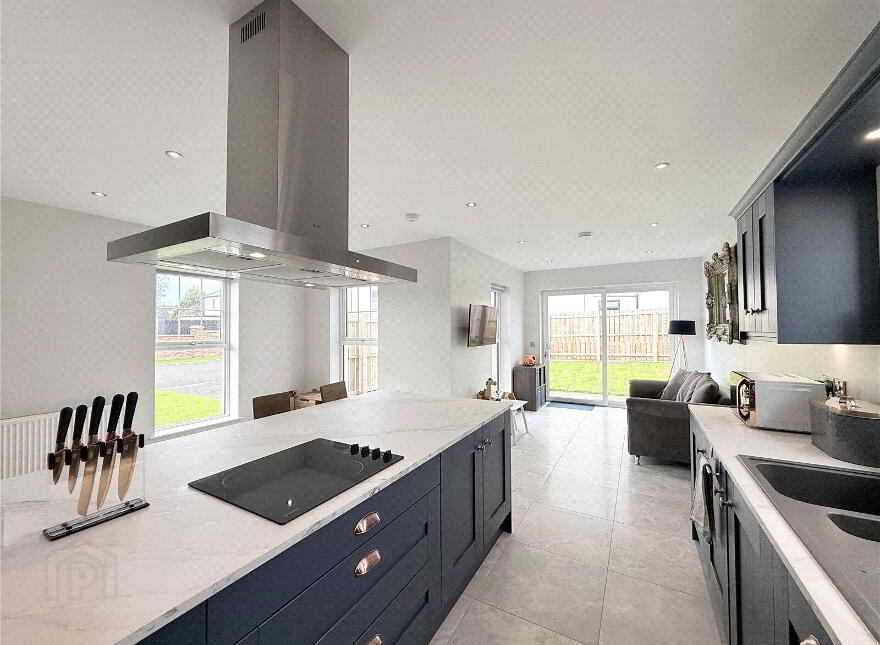 1 Rathview, Randalstown, BT41 3FR