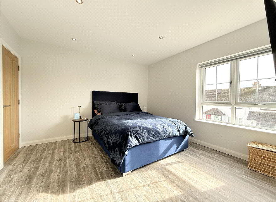 1 Rathview, Randalstown, BT41 3FR