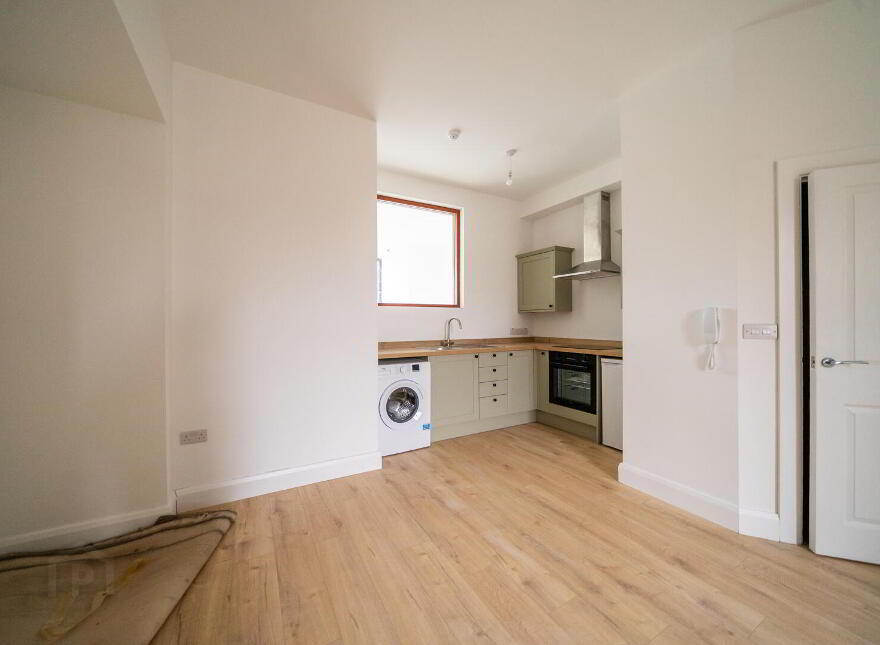 9 (Apt. 5), Grays Hill, Bangor, BT20 3BB