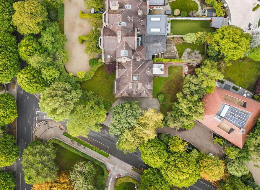 Coreen, 30 Shrewsbury Road, Ballsbridge, Ballsbridge, D04H4C8