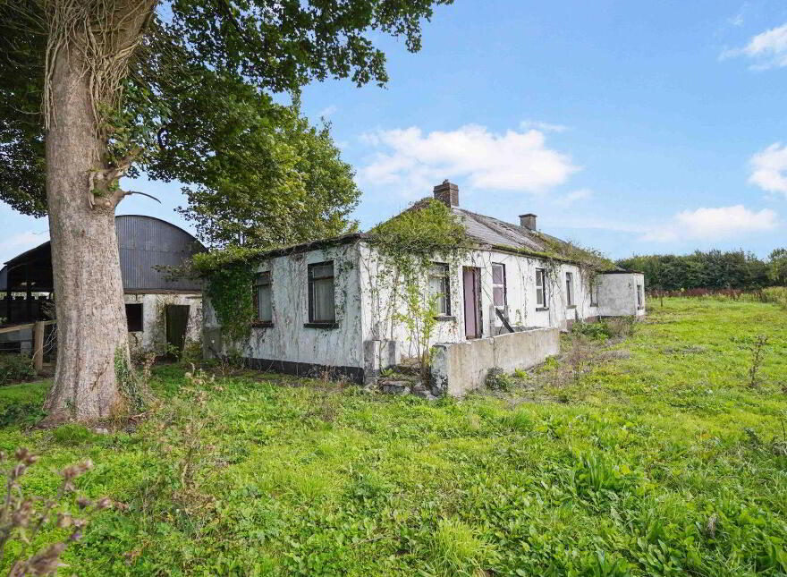 Ardlonan, Carlanstown, A82RR70