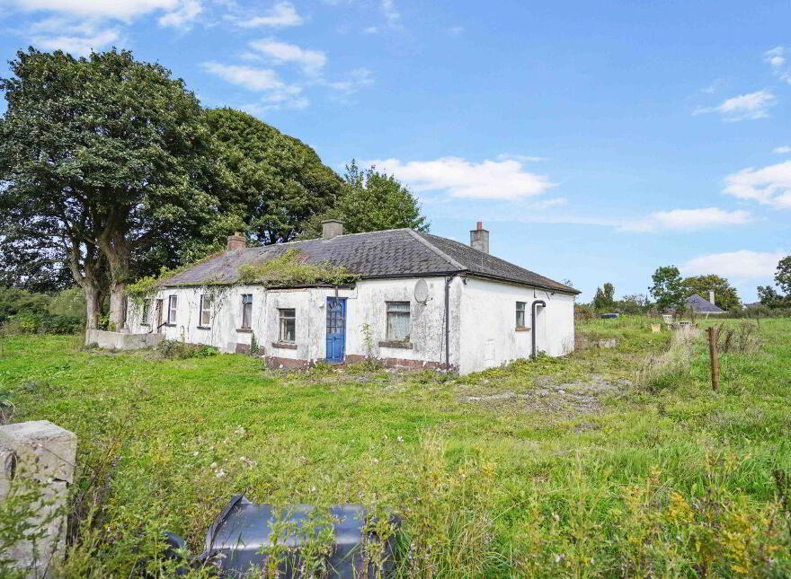 Ardlonan, Carlanstown, A82RR70