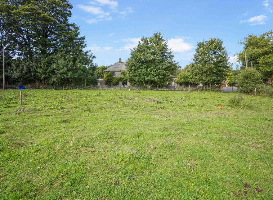 Ardlonan, Carlanstown, A82RR70