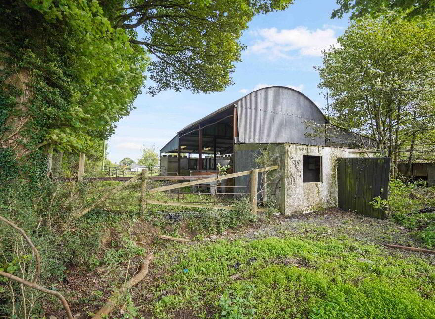 Ardlonan, Carlanstown, A82RR70