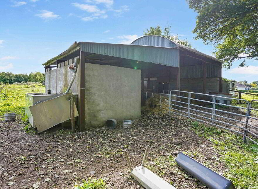 Ardlonan, Carlanstown, A82RR70