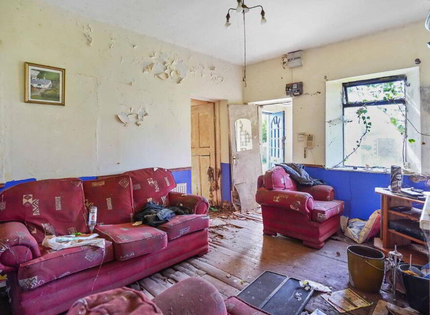 Ardlonan, Carlanstown, A82RR70
