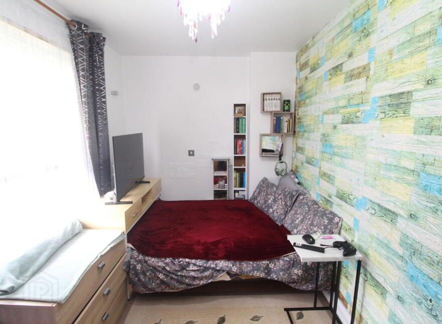 11 Congress Terrace, Longford Town, N39V0V1