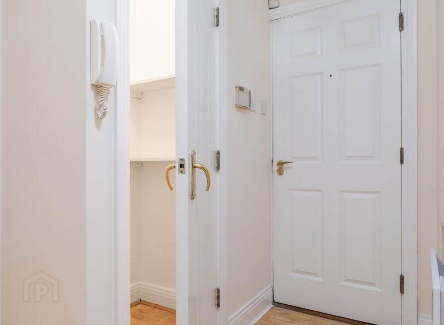 Apartment 114 Saint James`s Wood, South Circular Road, South Circular Road, D08HR62