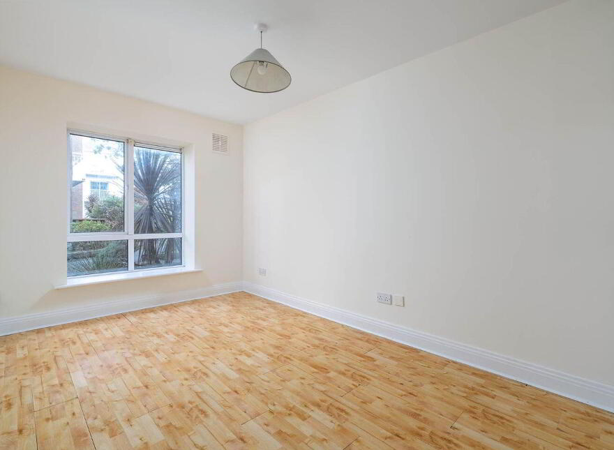 Apartment 114 Saint James`s Wood, South Circular Road, South Circular Road, D08HR62