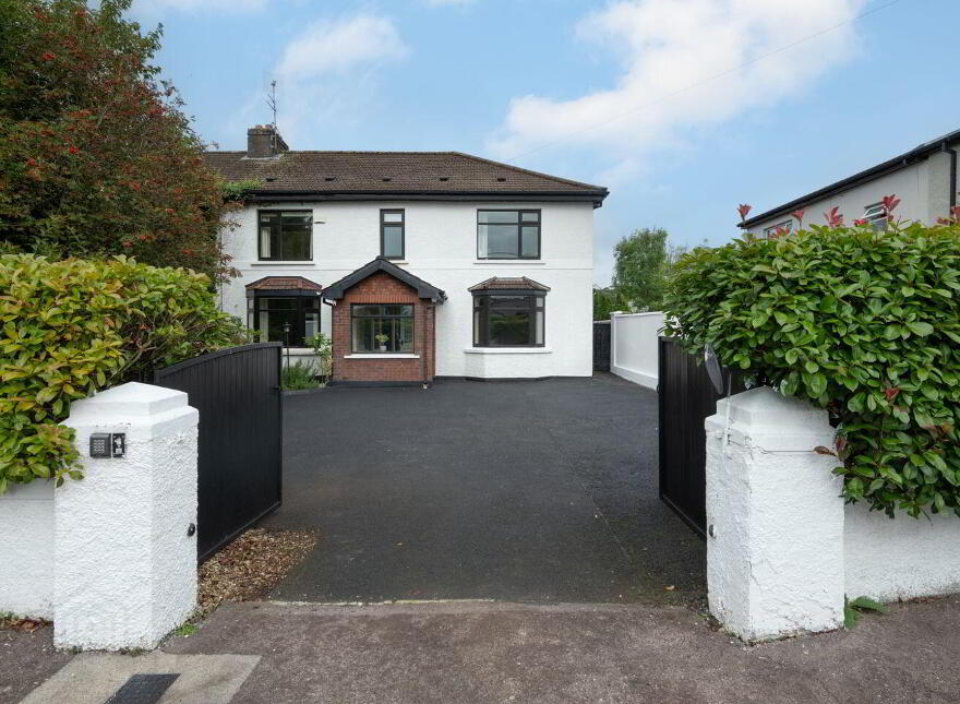 Helvic, Farranlea Park, Model Farm Road, Model Farm Road, T12WR6D photo