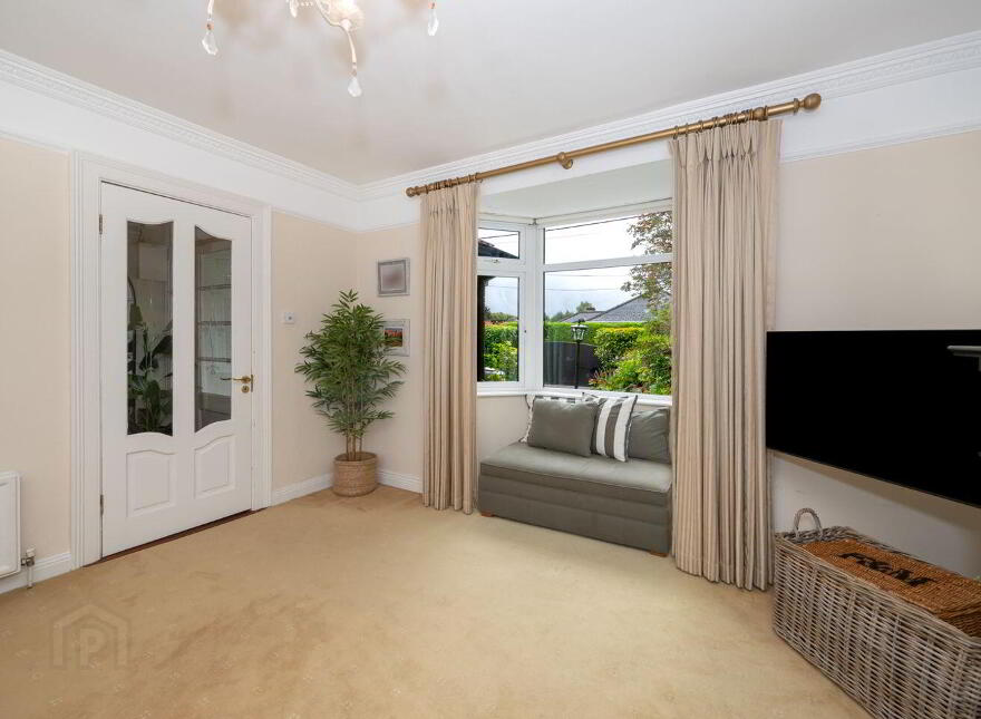 Helvic, Farranlea Park, Model Farm Road, Model Farm Road, T12WR6D
