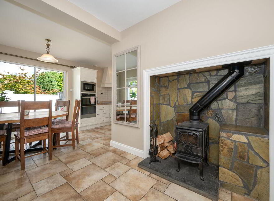 Helvic, Farranlea Park, Model Farm Road, Model Farm Road, T12WR6D