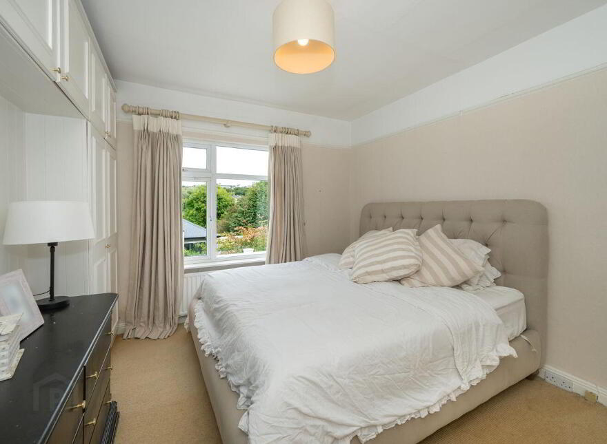 Helvic, Farranlea Park, Model Farm Road, Model Farm Road, T12WR6D