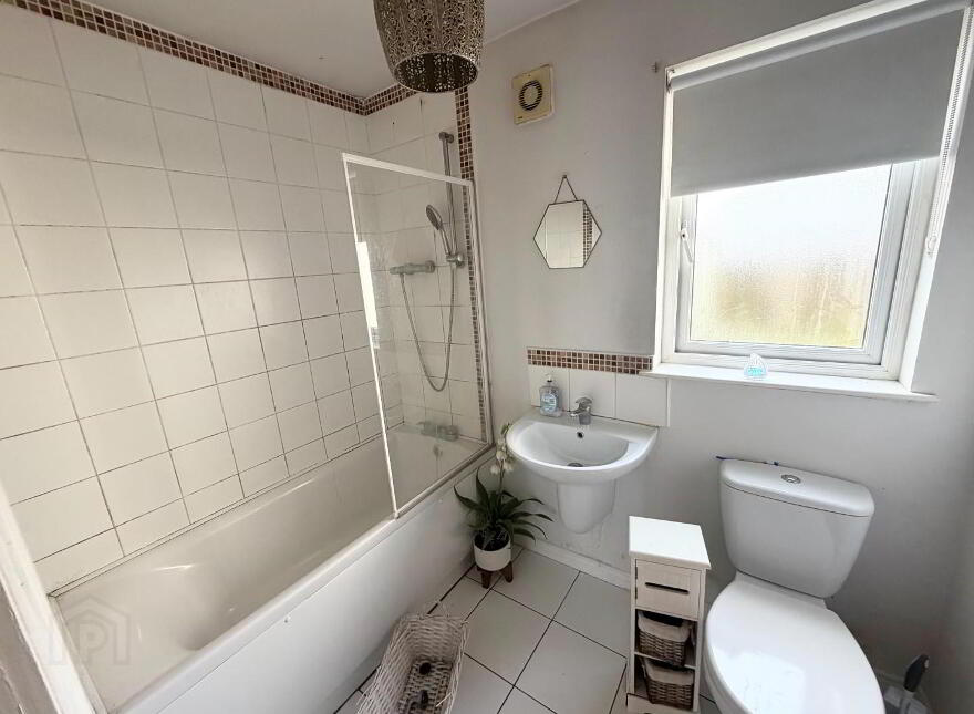 54B The Old Fort, Strathfoyle, Derry, BT47 6SU