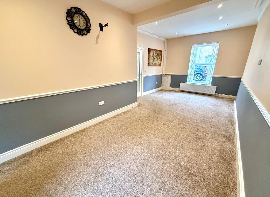 11 Grove Place, Derry, BT48 6JT