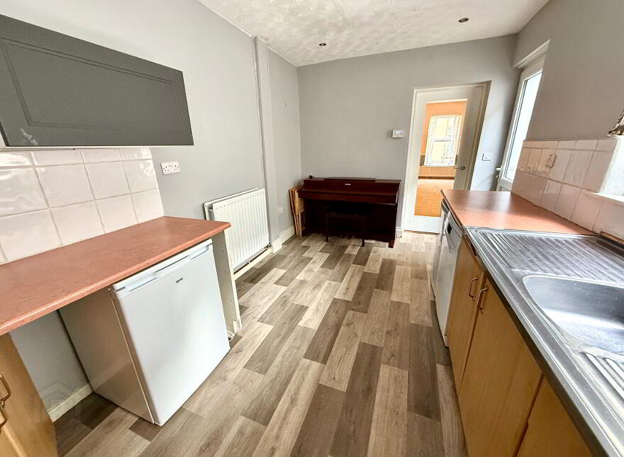 11 Grove Place, Derry, BT48 6JT