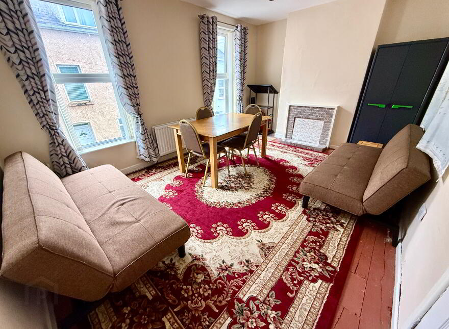 11 Grove Place, Derry, BT48 6JT