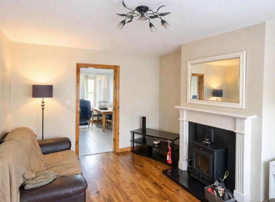 60 Carraig Geal, Galway Road, Loughrea, H62TR82