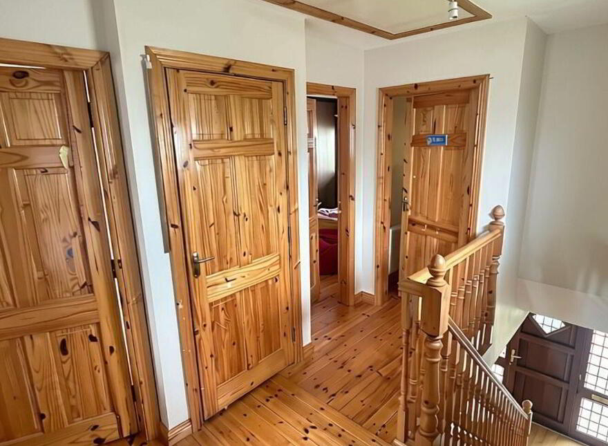 60 Carraig Geal, Galway Road, Loughrea, H62TR82
