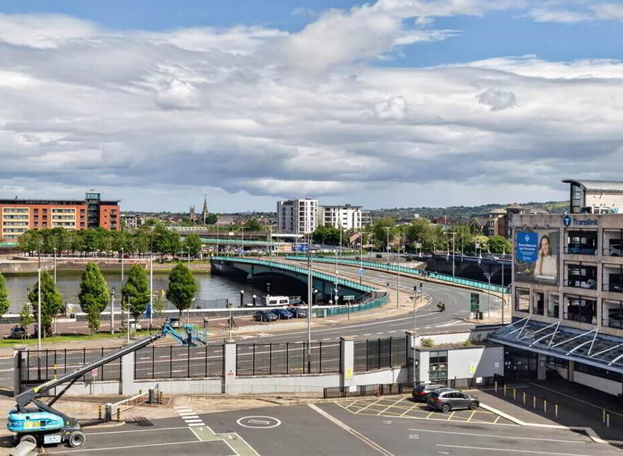Apt 29, 17 Queens Square, Belfast, BT1 3FF