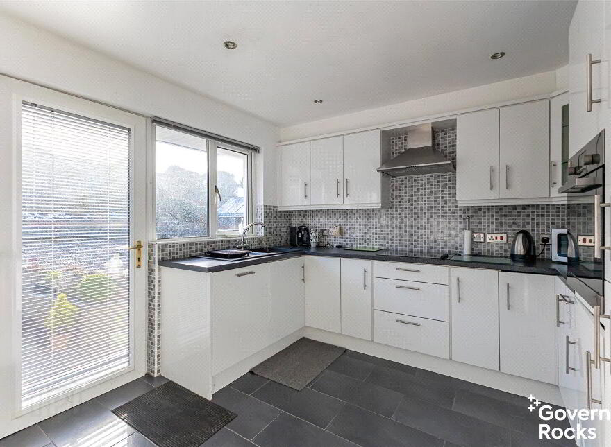 17 The Brae, Groomsport, BT19 6JQ