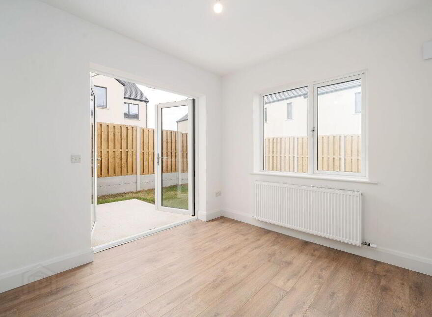 8 Kennan View, Luttrellstown Gate, Dublin 15, D15VP8H
