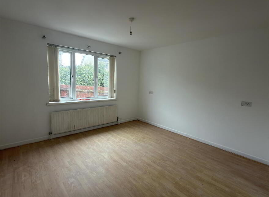 13 Moolieve Close, Annalong, BT34 4EN