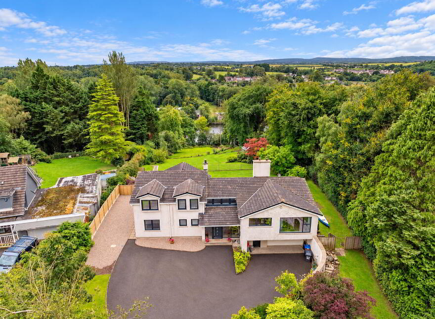 149 Mountsandel Road, Coleraine, BT52 1TA