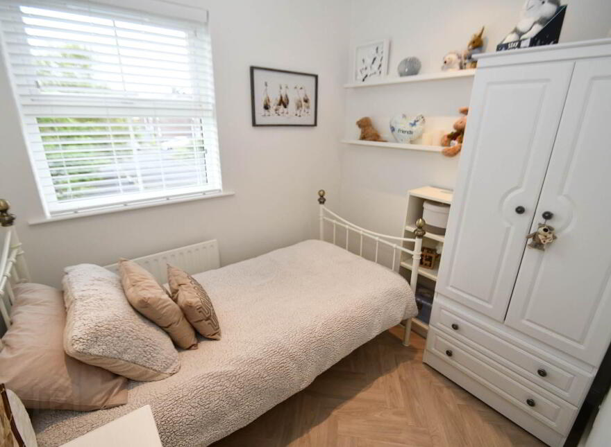 26 Mount Eagles Avenue, Belfast, BT17 0GT