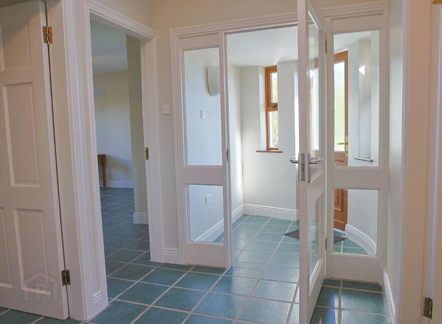 Cappagh, Whiting Bay, Ardmore, P36HH75