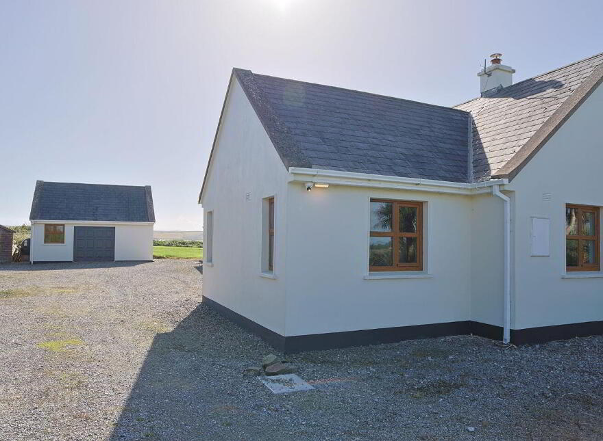 Cappagh, Whiting Bay, Ardmore, P36HH75
