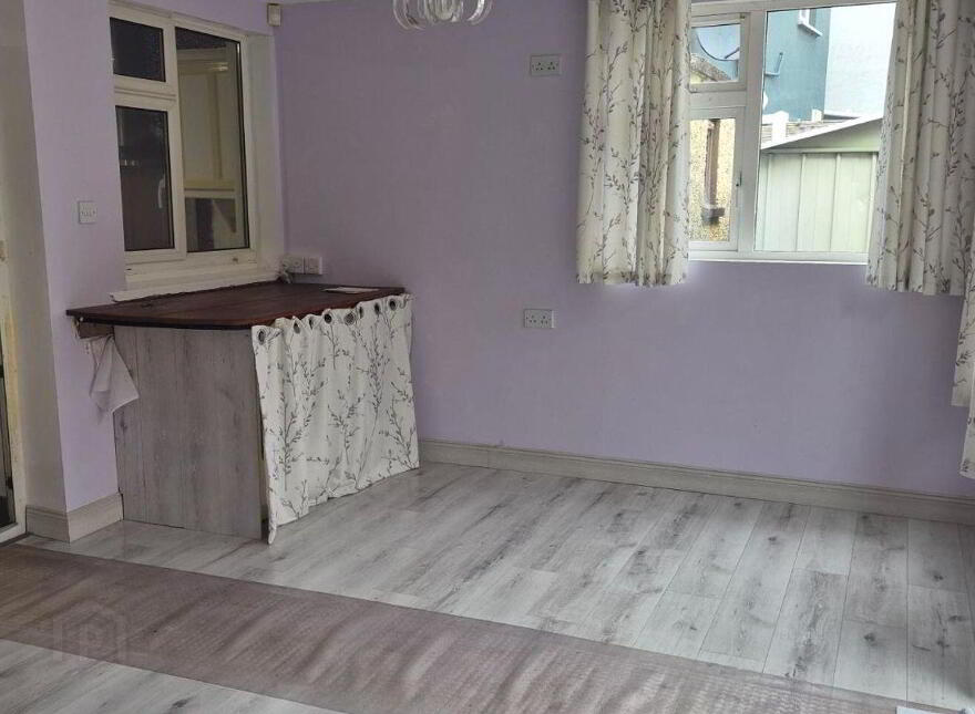 Antonville, 9 Lower Pouladuff Road, The Lough, T12K2T5