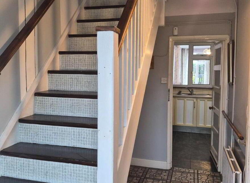 Antonville, 9 Lower Pouladuff Road, The Lough, T12K2T5