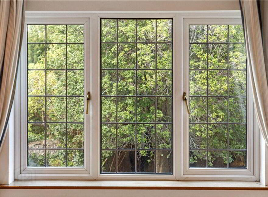 Torquay House, The Birches, Foxrock, Foxrock, D18E376