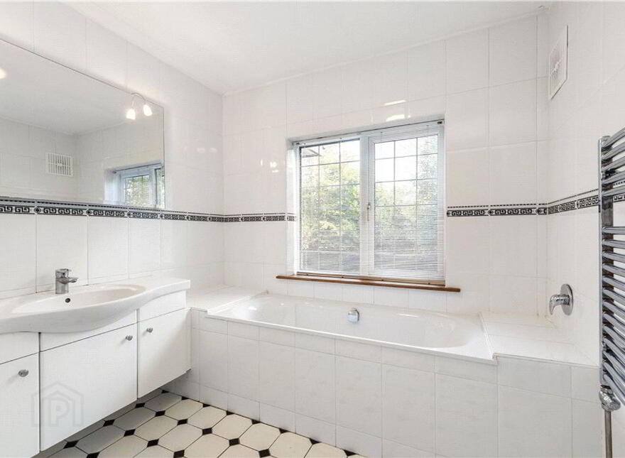 Torquay House, The Birches, Foxrock, Foxrock, D18E376