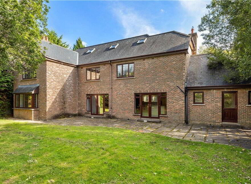 Torquay House, The Birches, Foxrock, Foxrock, D18E376