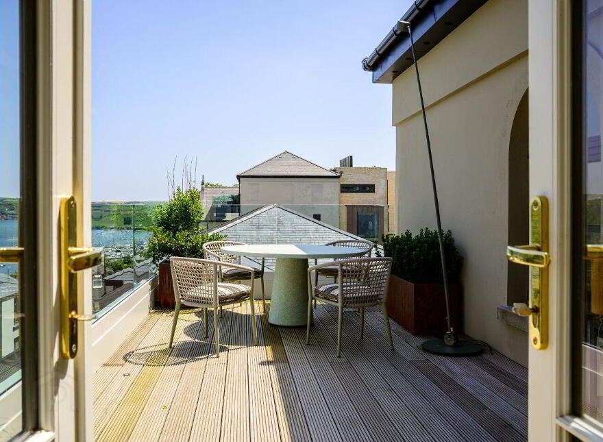 5 Schooner Cove, Avila, Convent Garden, Kinsale, P17VP44