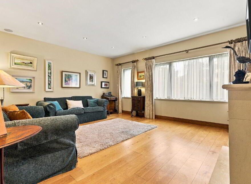 Thistledown, 10 College Park, Castleknock, Castleknock, D15PEY6
