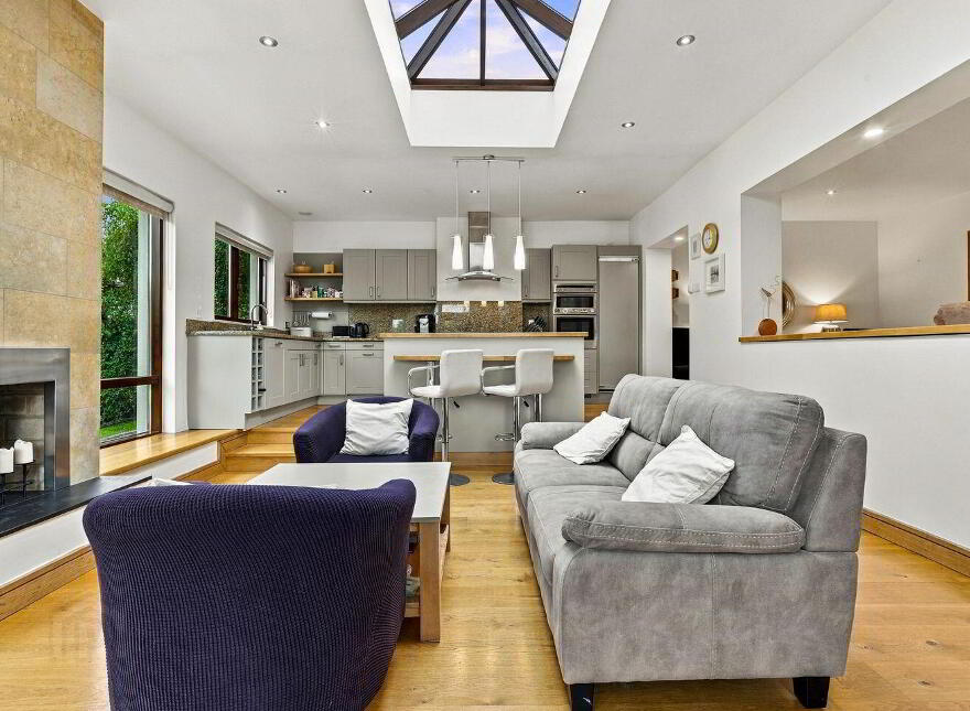 Thistledown, 10 College Park, Castleknock, Castleknock, D15PEY6