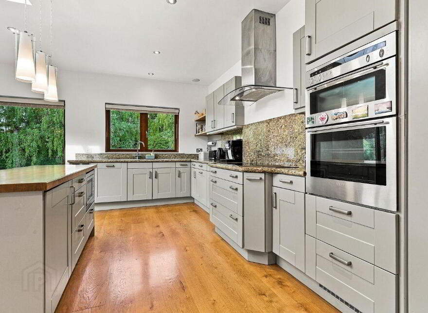 Thistledown, 10 College Park, Castleknock, Castleknock, D15PEY6
