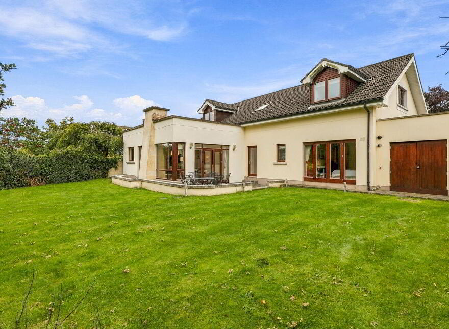 Thistledown, 10 College Park, Castleknock, Castleknock, D15PEY6