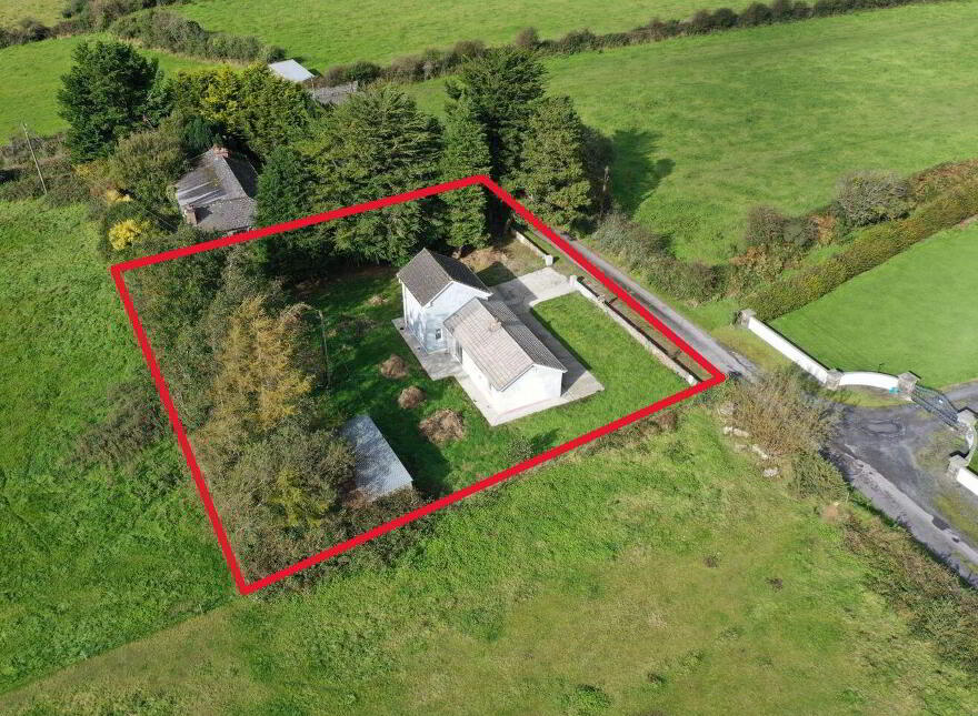 Caher, Castlerea, Ballinlough, F45YV05