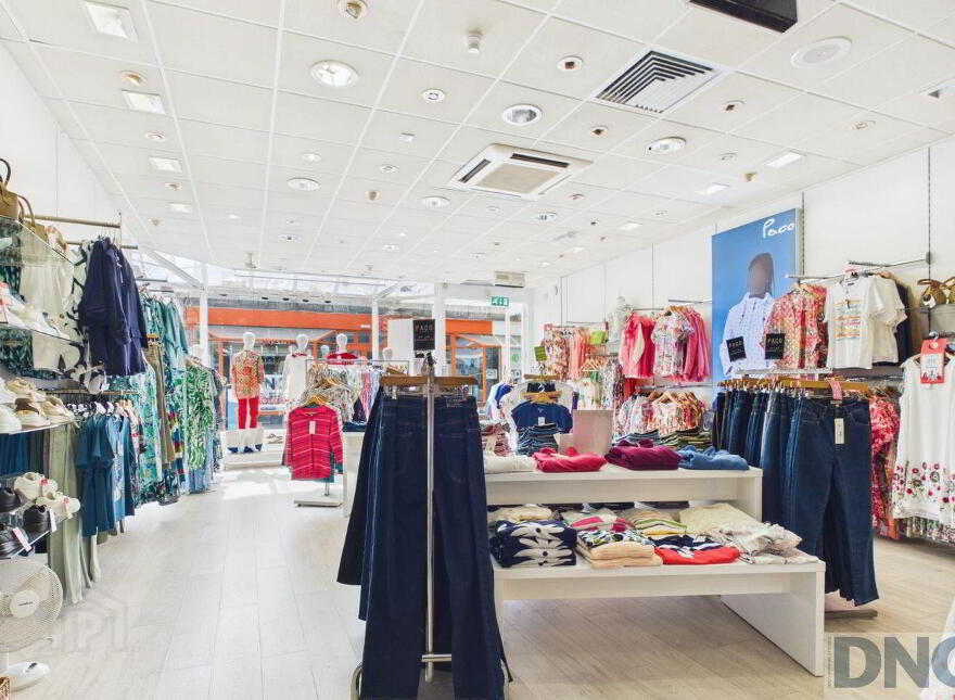 Investment Yield, 13 Percent Market Cross Shopping Centre, Kilkenny, R95P283