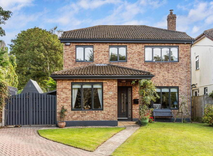 15 Church Gate, Greystones, A63CC86 photo