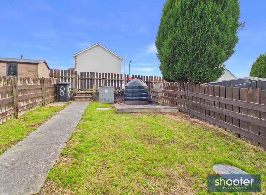 2 Blackthorn Grange, Newry, BT34 2TF